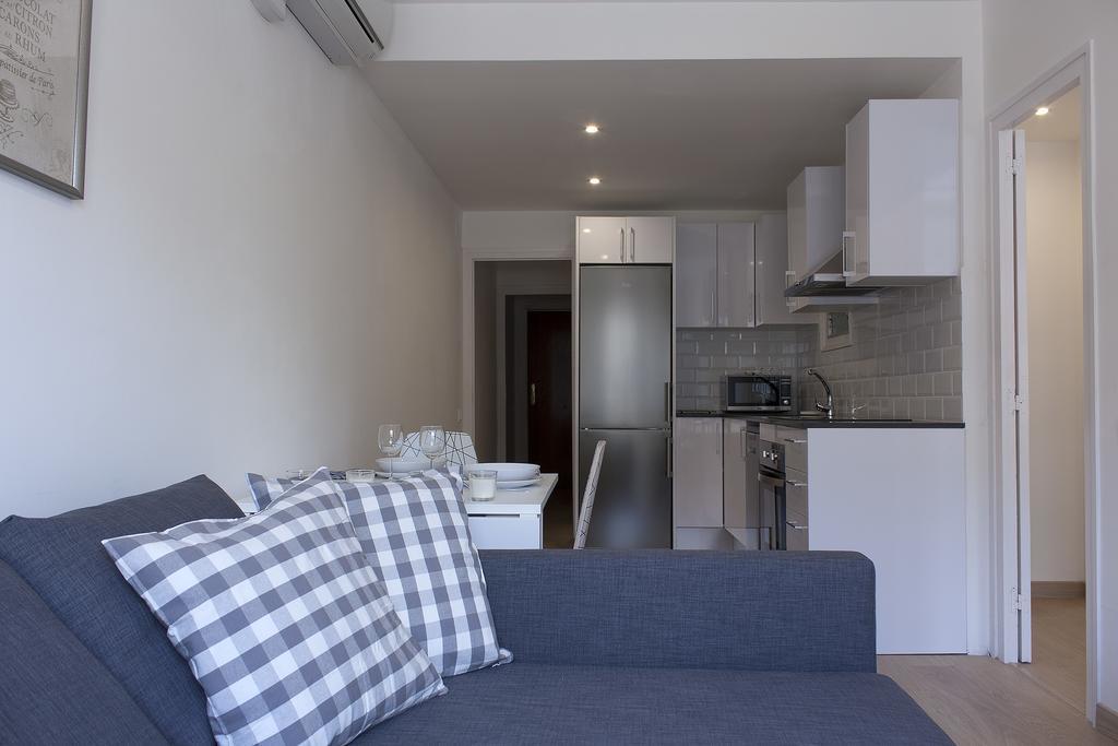 Ferienwohnung Flateli Roger 6 Barcelona Exterior foto